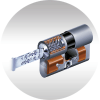 refuerzo-proteccion-cerradura-bombin